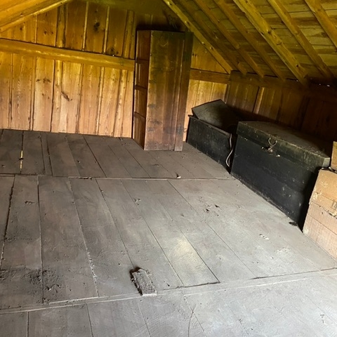 屋根裏の古道具が撤去され清掃された状態｜栃木県高根沢町にて実施した空き家の片付け後写真